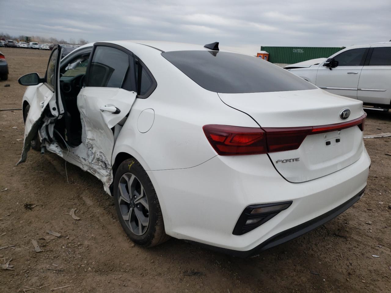 Photo 3 from auction – 2021 KIA FORTE FE with VIN 3KPF24AD9ME346784