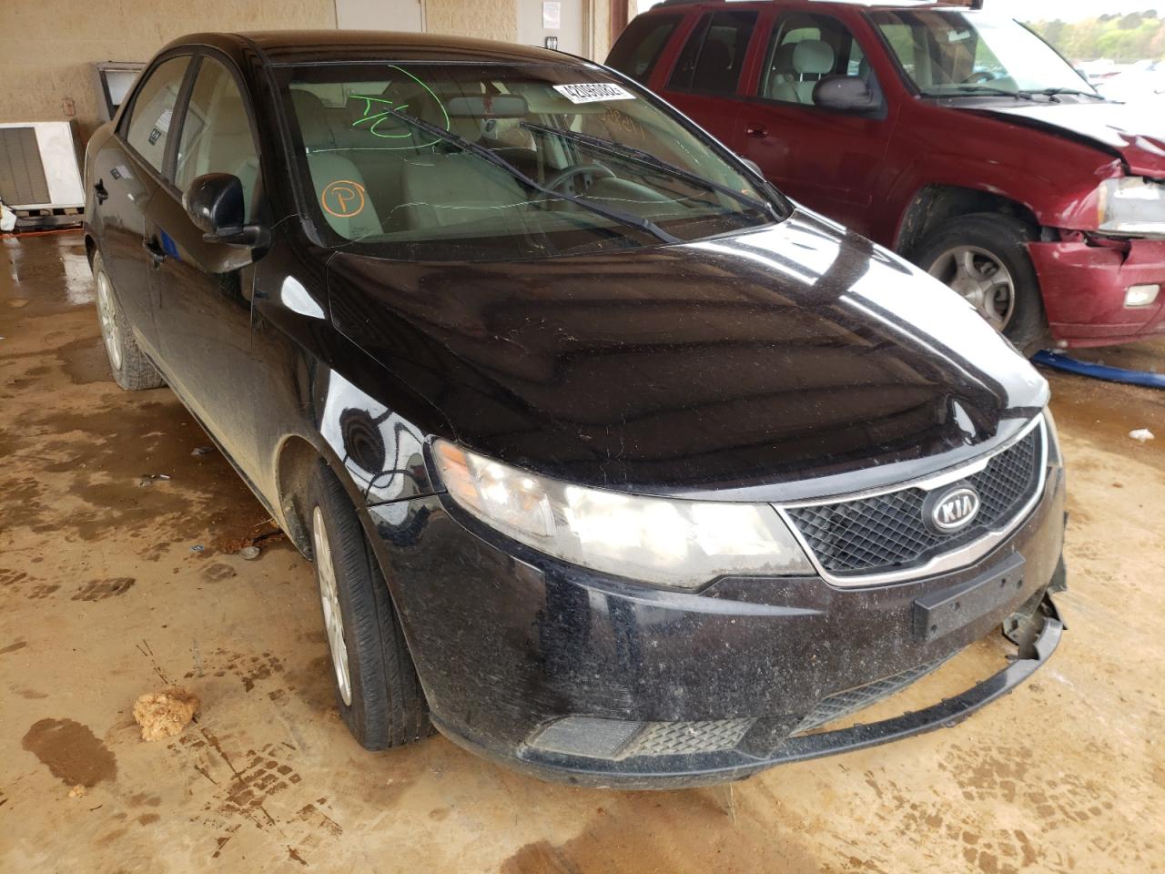 KIA FORTE EX 2010 with VIN KNAFU4A26A5232545 - Photo from auction