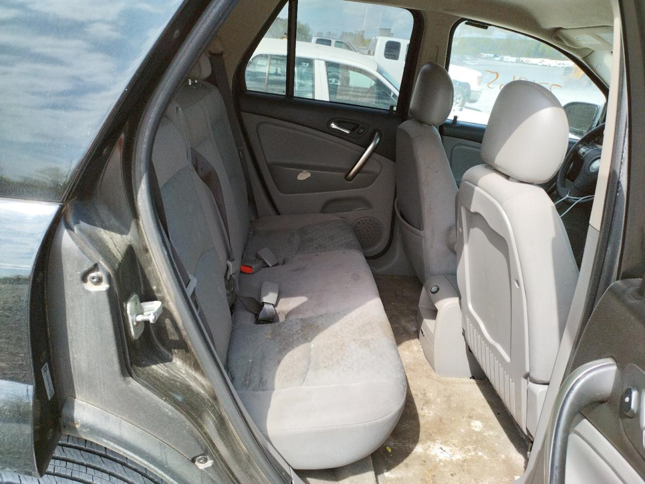 Photo 6 from auction – 2007 SATURN VUE with VIN 5GZCZ33D87S812839