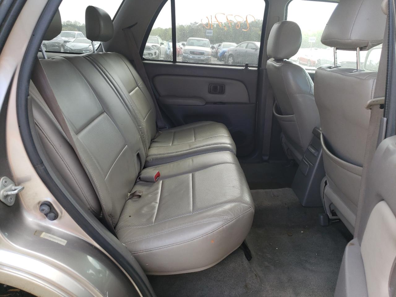 Photo 6 from auction – 2001 TOYOTA 4RUNNER SR with VIN JT3GN86R610198707