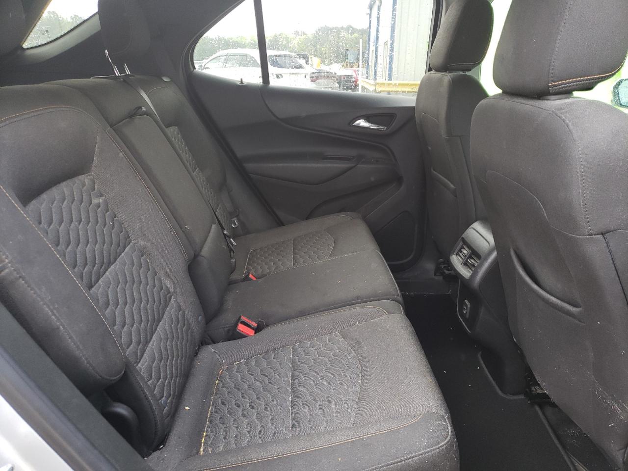 Photo 6 from auction – 2019 CHEVROLET EQUINOX LT with VIN 2GNAXJEV9K6251482