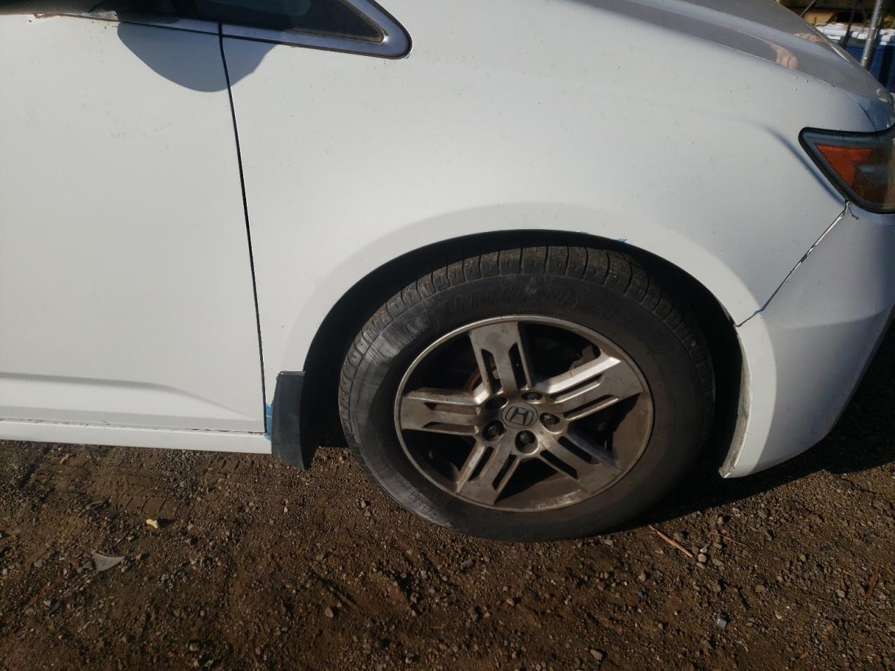 Photo 9 from auction – 2011 HONDA ODYSSEY TO with VIN 5FNRL5H92BB023315