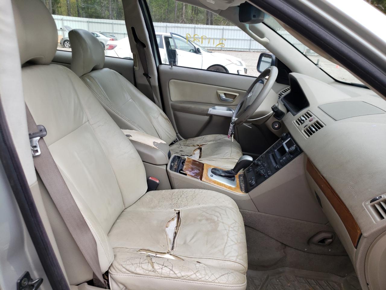 Photo 5 from auction – 2004 VOLVO XC90 with VIN YV1CZ59H741041941