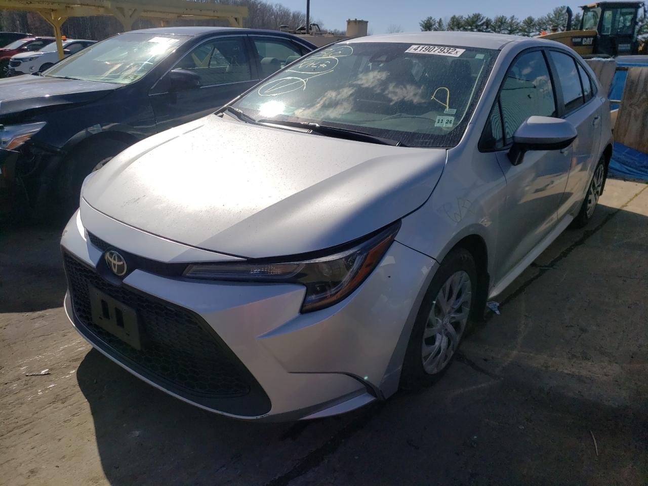 Photo 2 from auction – 2020 TOYOTA COROLLA LE with VIN 5YFEPRAE1LP065451