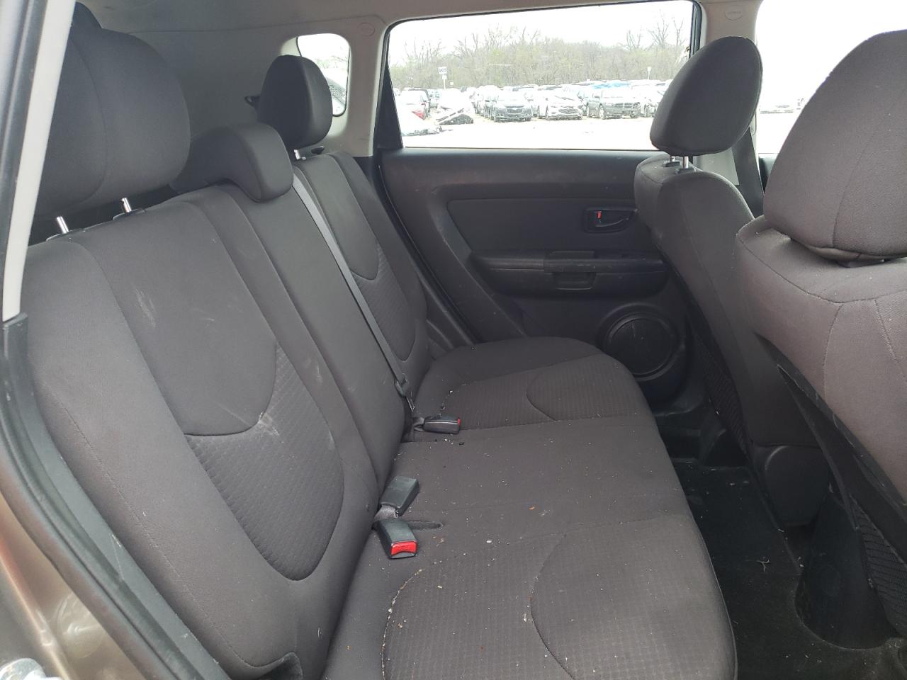 Photo 6 from auction – 2013 KIA SOUL with VIN KNDJT2A5XD7630767