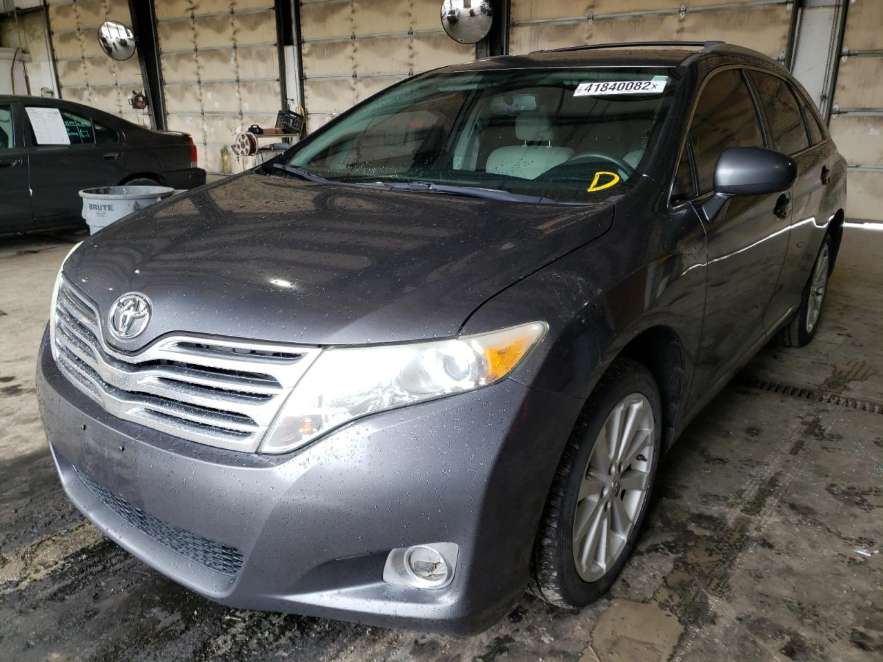 Photo 2 from auction – 2011 TOYOTA VENZA with VIN 4T3ZA3BB6BU049772