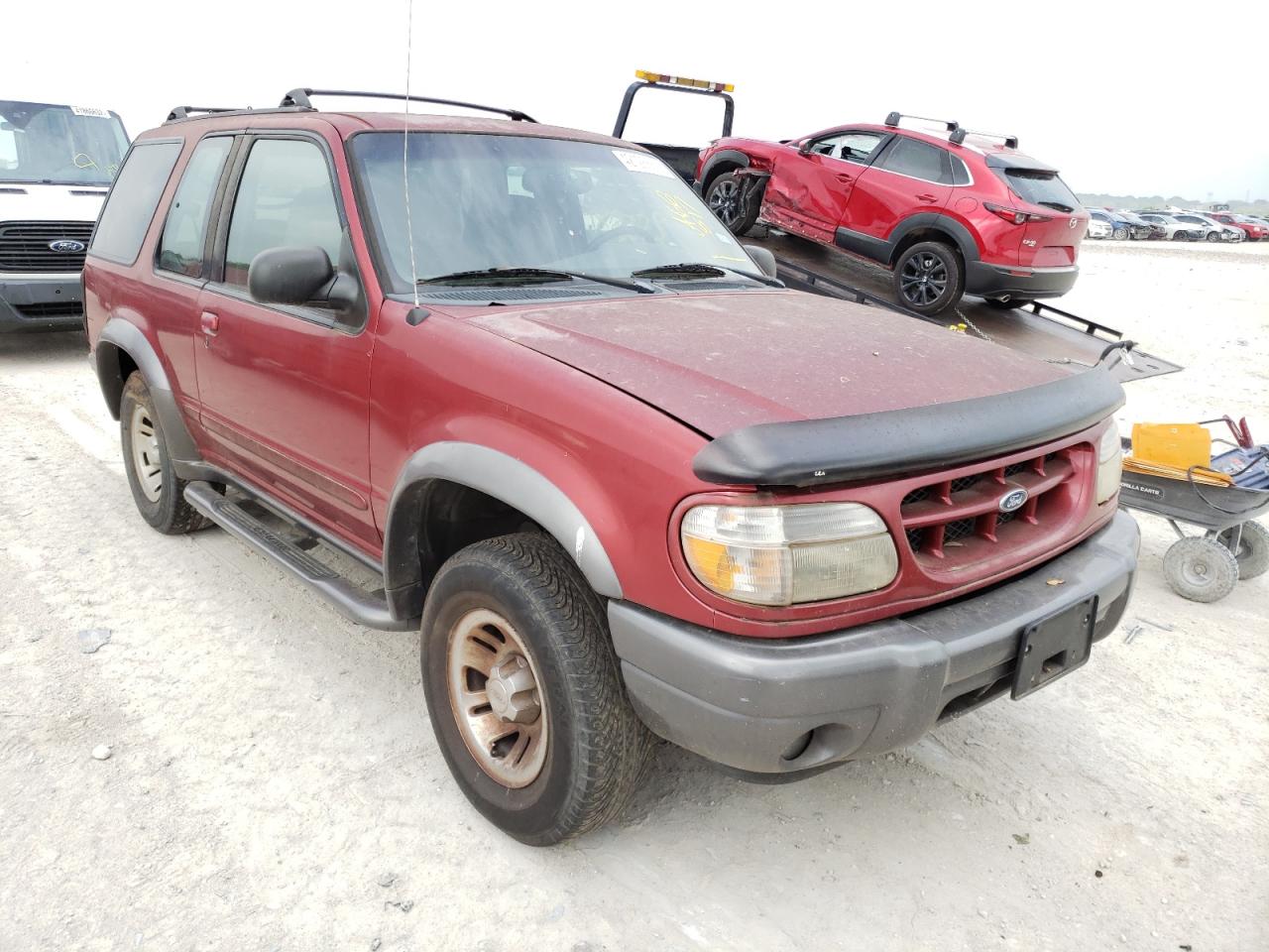 Photo 9 from auction – 2000 FORD EXPLORER S with VIN 1FMCU60E3YUA66817