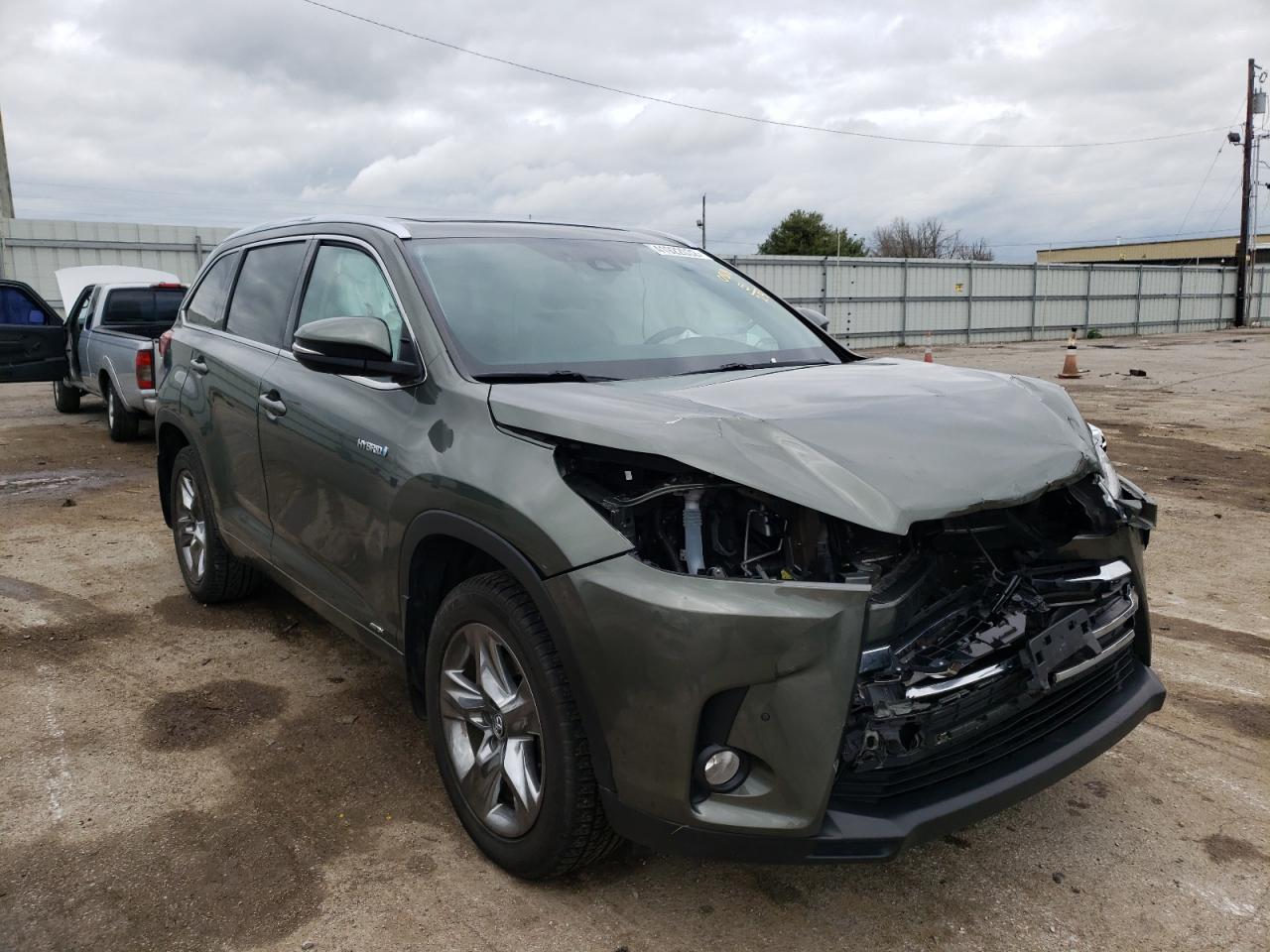 TOYOTA HIGHLANDER 2017 with VIN 5TDDGRFH7HS020818 - Photo from auction