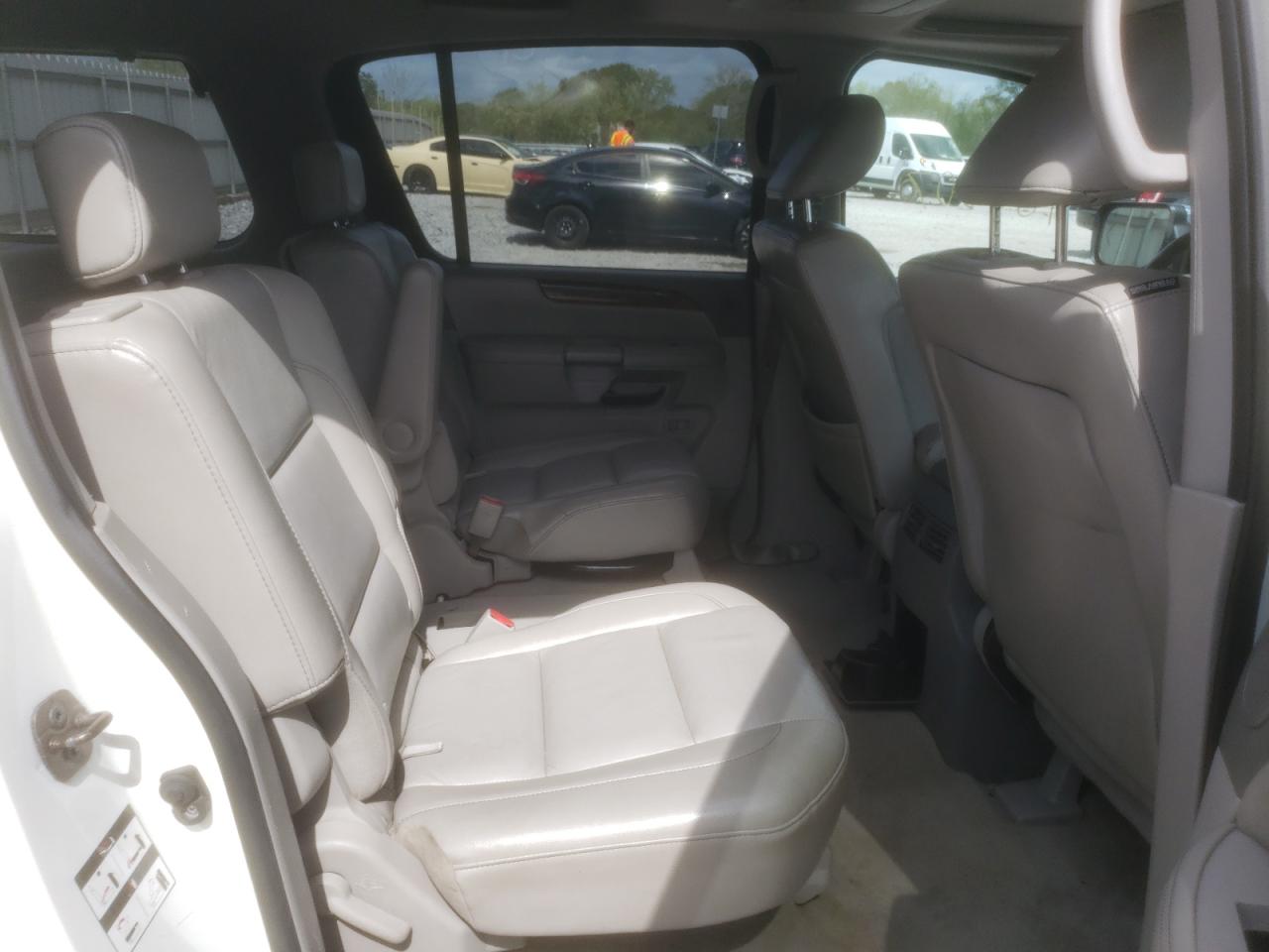 Photo 6 from auction – 2010 NISSAN ARMADA PLA with VIN 5N1BA0NF7AN617382