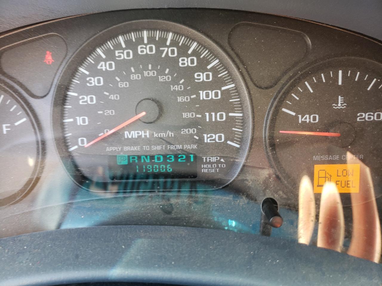 Photo 8 from auction – 2003 CHEVROLET IMPALA with VIN 2G1WF52E239402801
