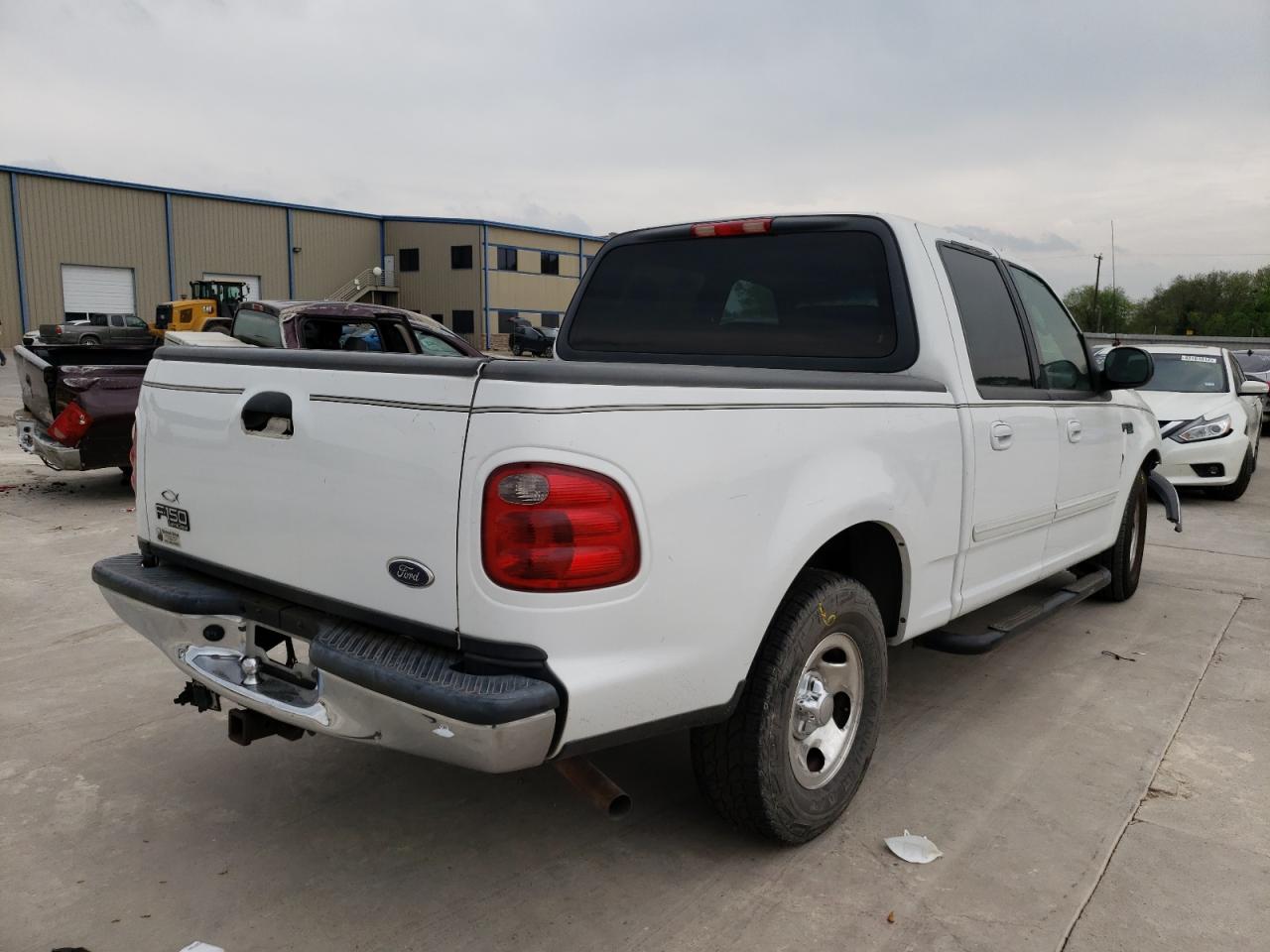 Photo 4 from auction – 2003 FORD F150 2WD with VIN 1FTRW07L03KD77667