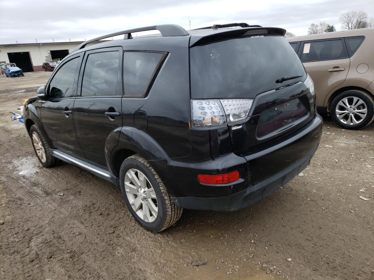 Photo 3 from auction – 2011 MITSUBISHI OUTLANDER with VIN JA4AS3AWXBU031491