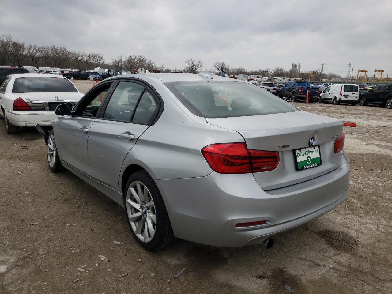 Photo 3 from auction – 2018 BMW 320 XI with VIN WBA8A3C54JA491884