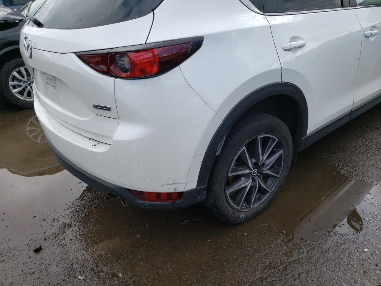 Photo 9 from auction – 2018 MAZDA CX-5 TOURI with VIN JM3KFACM2J1470755