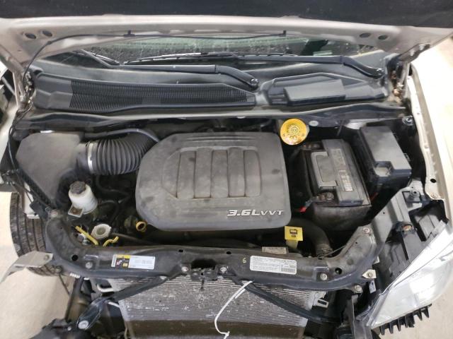 Photo 7 from auction – 2014 CHRYSLER TOWN & COU with VIN 2C4RC1BG2ER171005