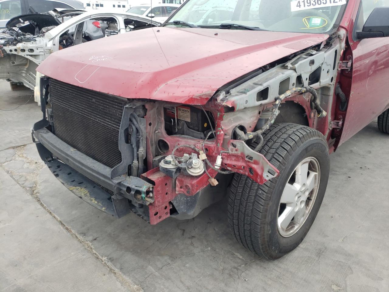 Photo 9 from auction – 2011 FORD ESCAPE XLS with VIN 1FMCU0C75BKC10218
