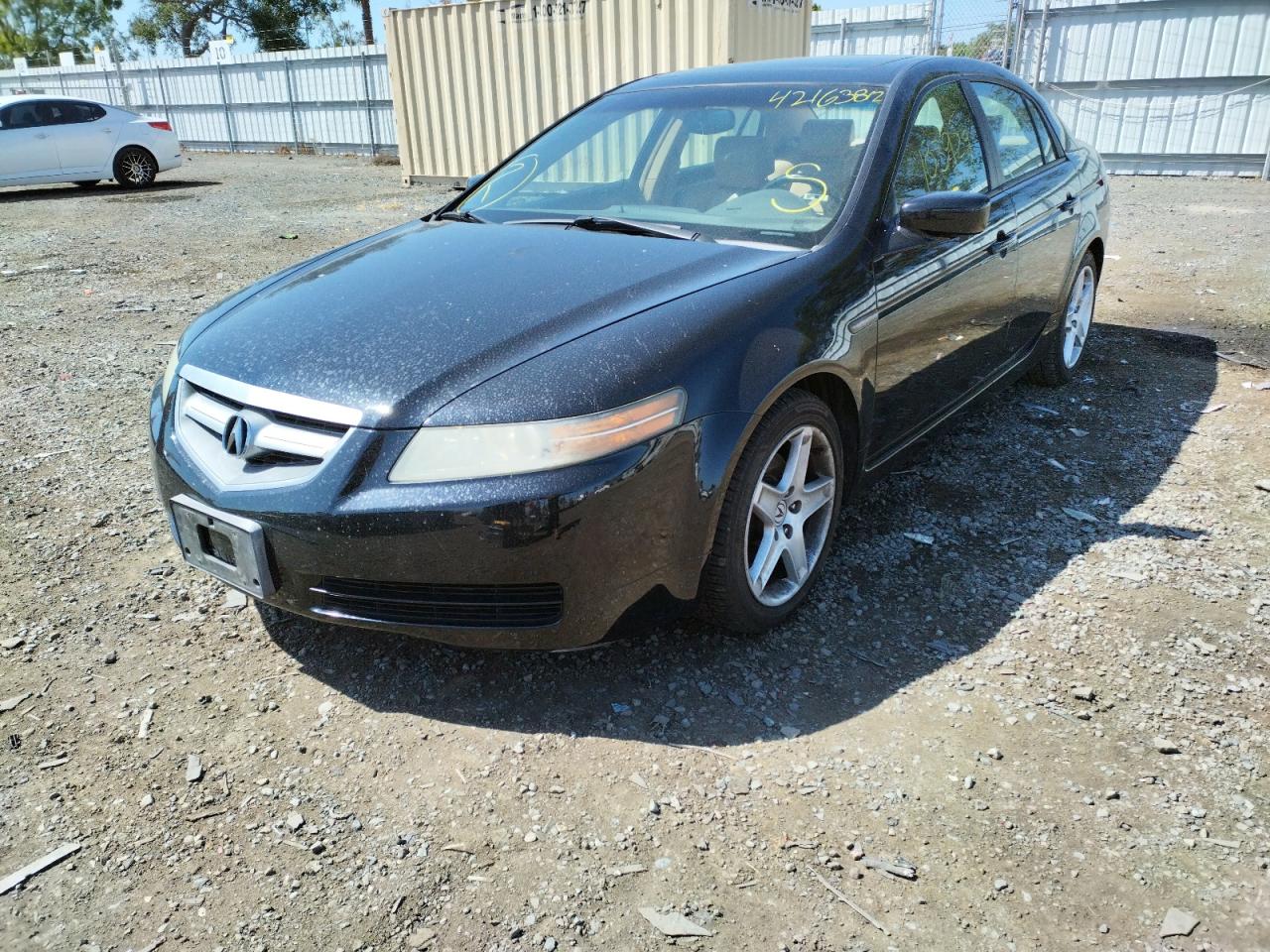 Photo 2 from auction – 2005 ACURA TL with VIN 19UUA66245A059517
