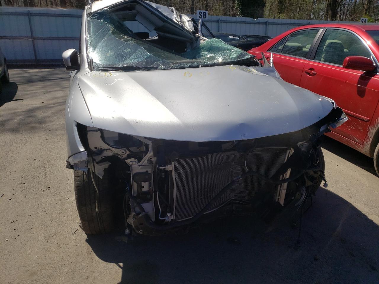 Photo 9 from auction – 2017 NISSAN ROGUE S with VIN KNMAT2MV0HP523762