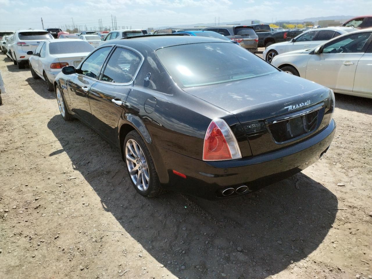 Photo 3 from auction – 2007 MASERATI QUATTROPOR with VIN ZAMFE39A070032459