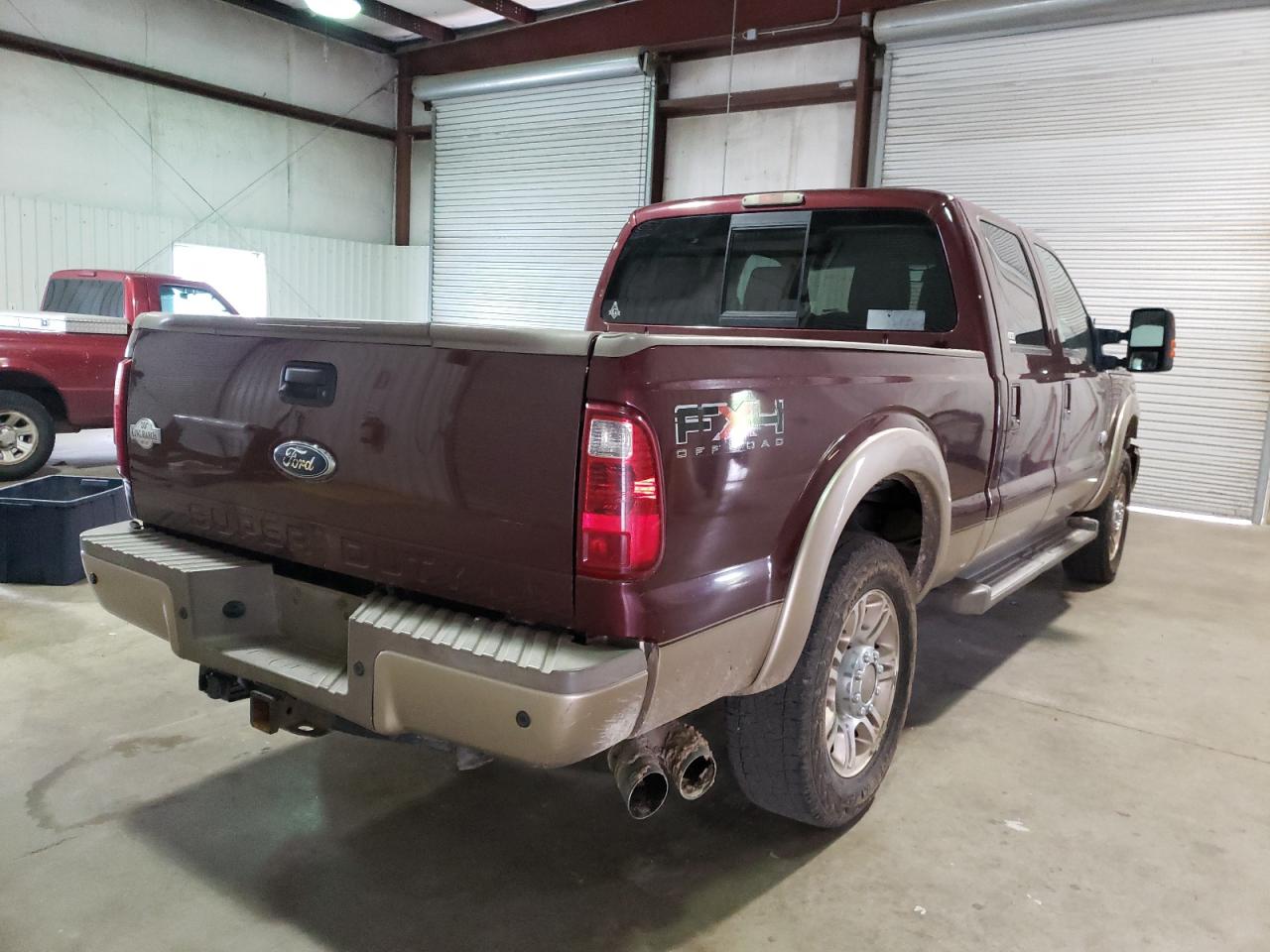 Photo 4 from auction – 2011 FORD F250 SUPER with VIN 1FT7W2BT7BEB48006
