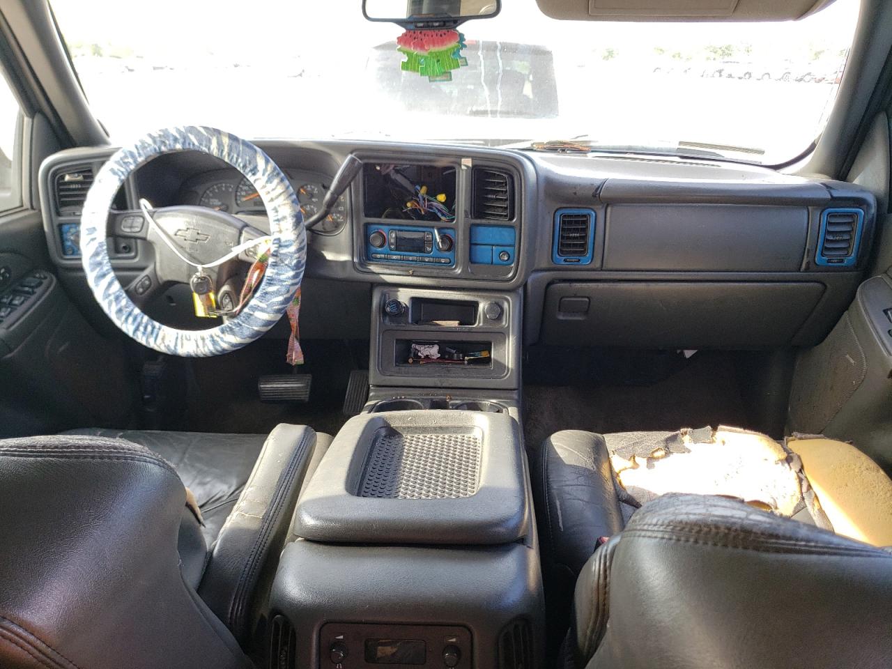 Photo 9 from auction – 2003 CHEVROLET AVALANCHE with VIN 3GNEC13T73G313935