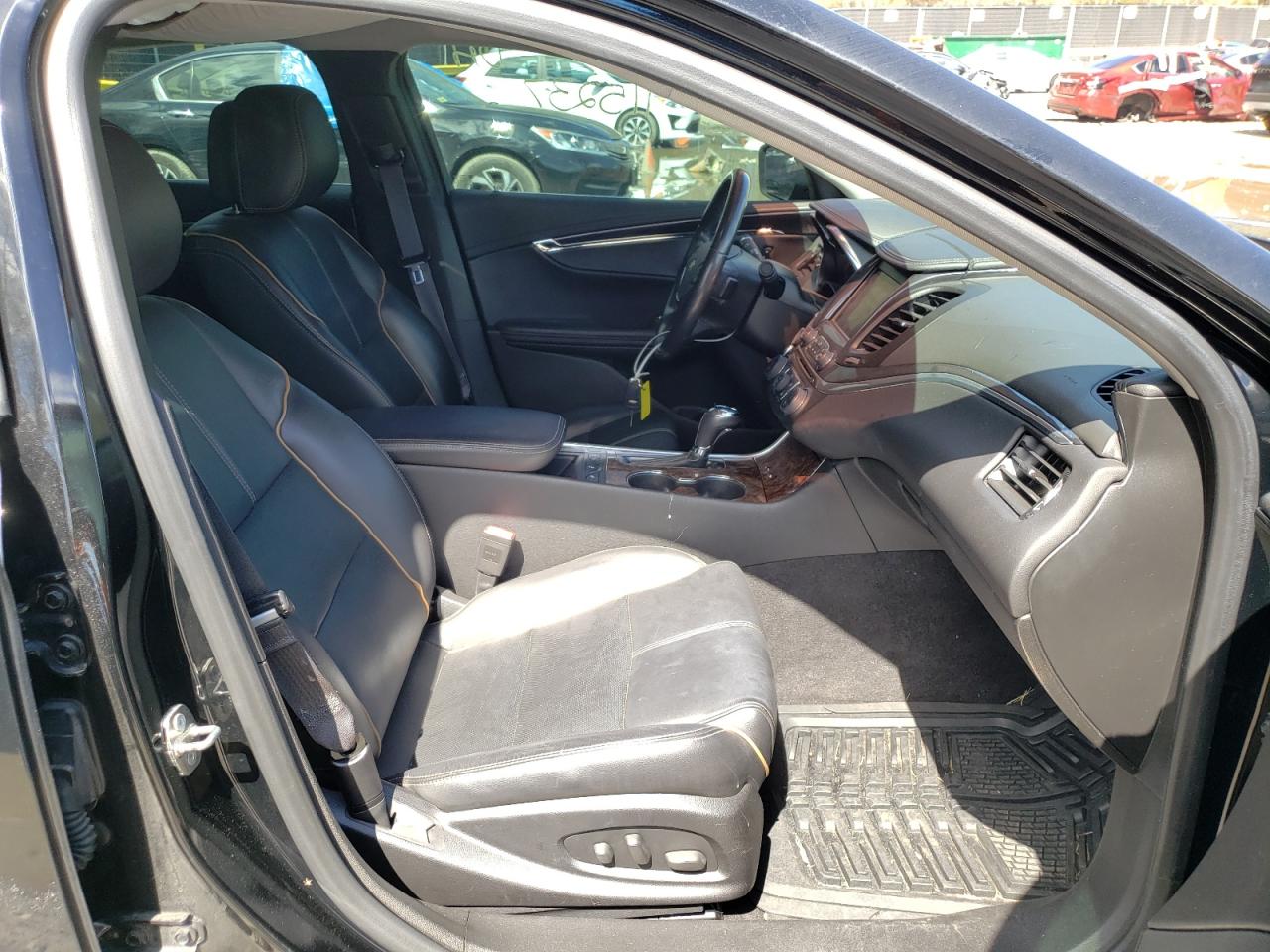 Photo 5 from auction – 2014 CHEVROLET IMPALA LTZ with VIN 2G1155S32E9278561