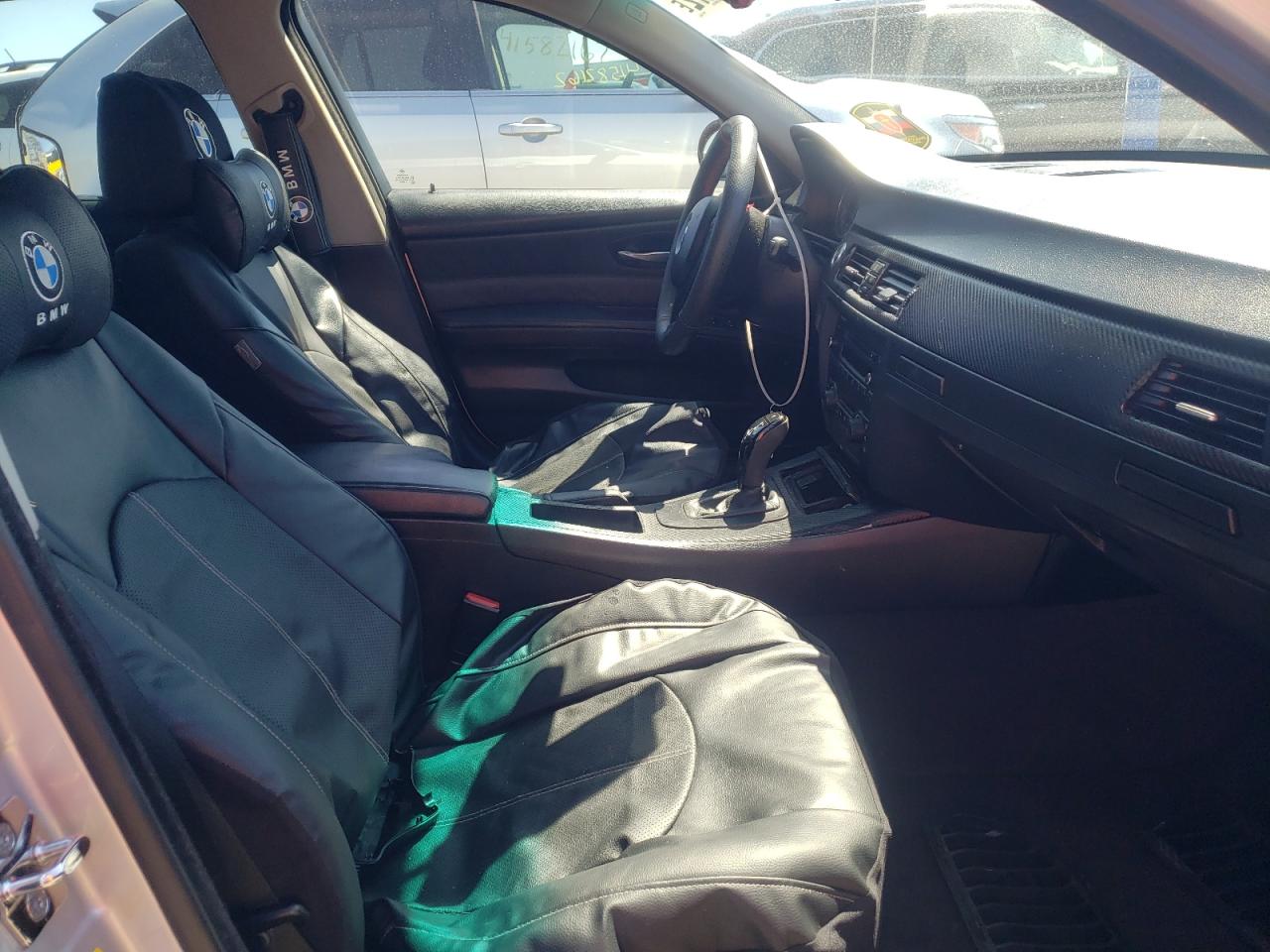 Photo 5 from auction – 2006 BMW 330 I with VIN WBAVB33596KR76474