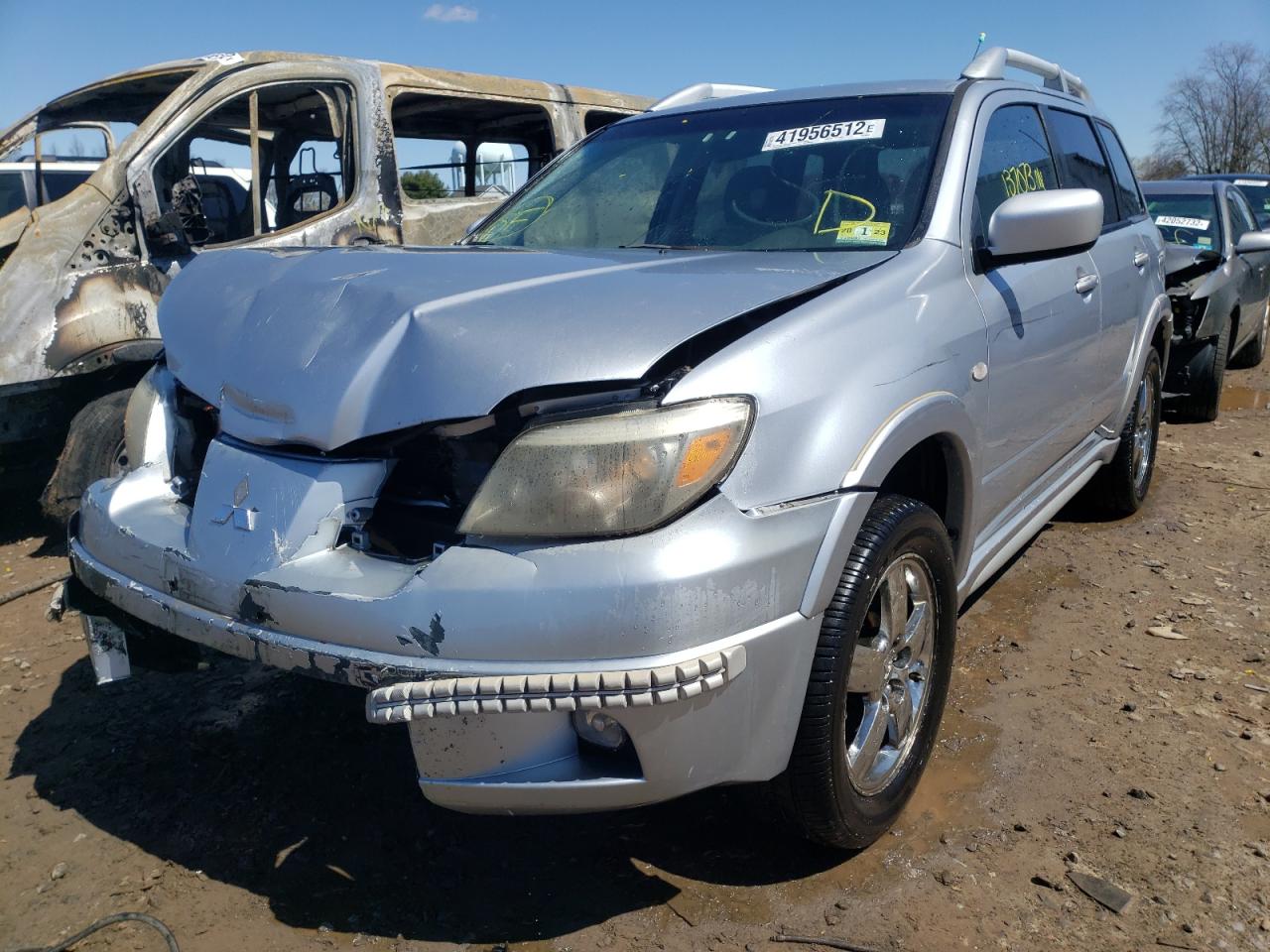 Photo 2 from auction – 2006 MITSUBISHI OUTLANDER with VIN JA4LX41F86U003405