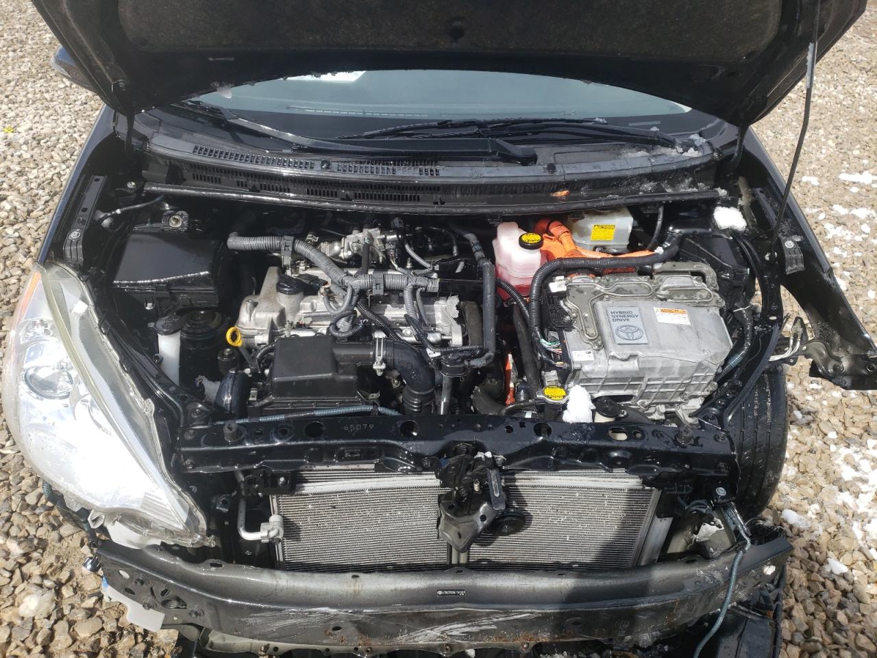 Photo 7 from auction – 2014 TOYOTA PRIUS C with VIN JTDKDTB36E1561018