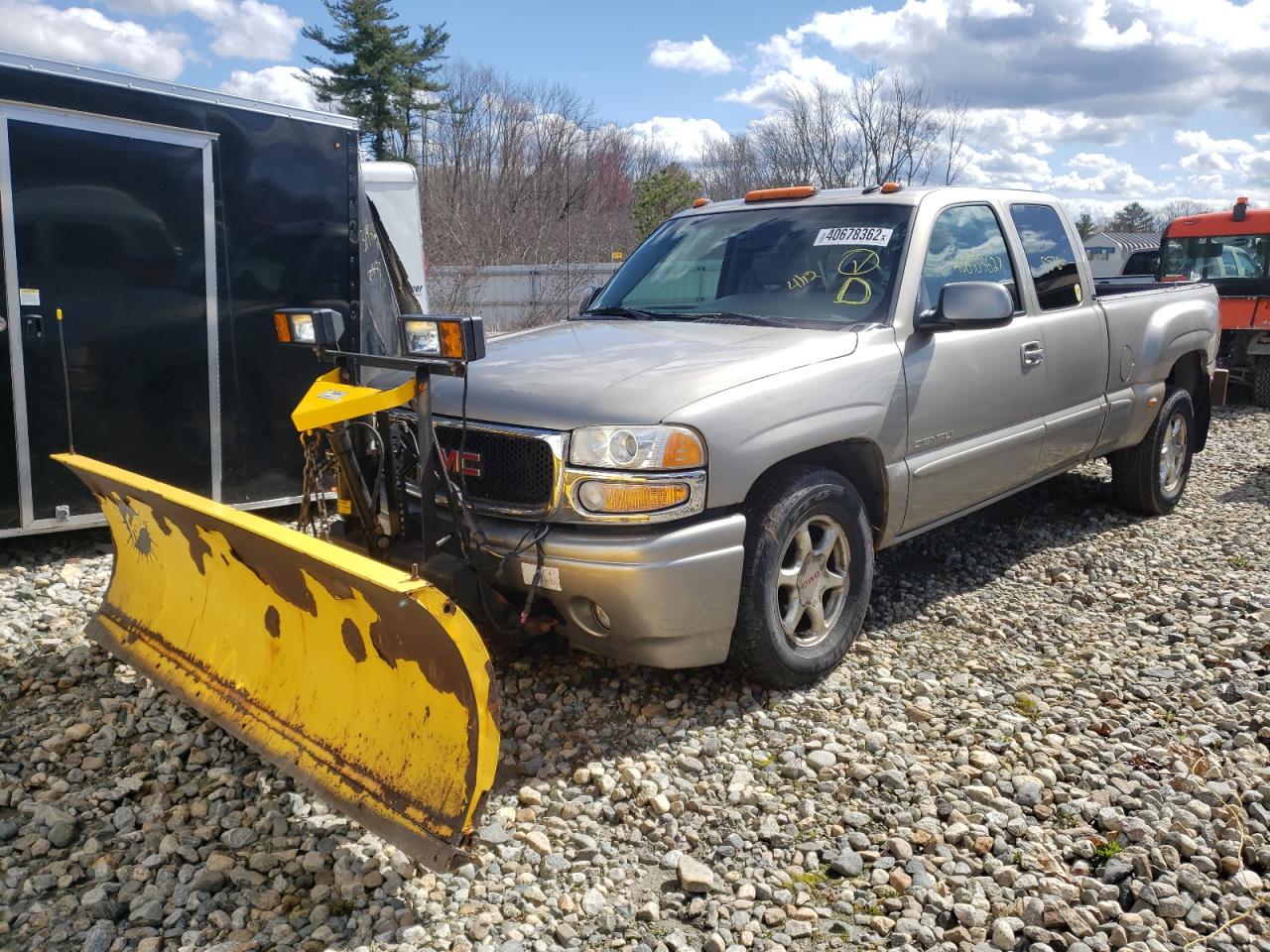 Photo 2 from auction – 2002 GMC SIERRA K15 with VIN 2GTFK69U521386192