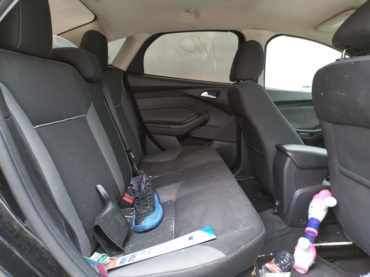 Photo 6 from auction – 2014 FORD FOCUS SE with VIN 1FADP3F24EL372203