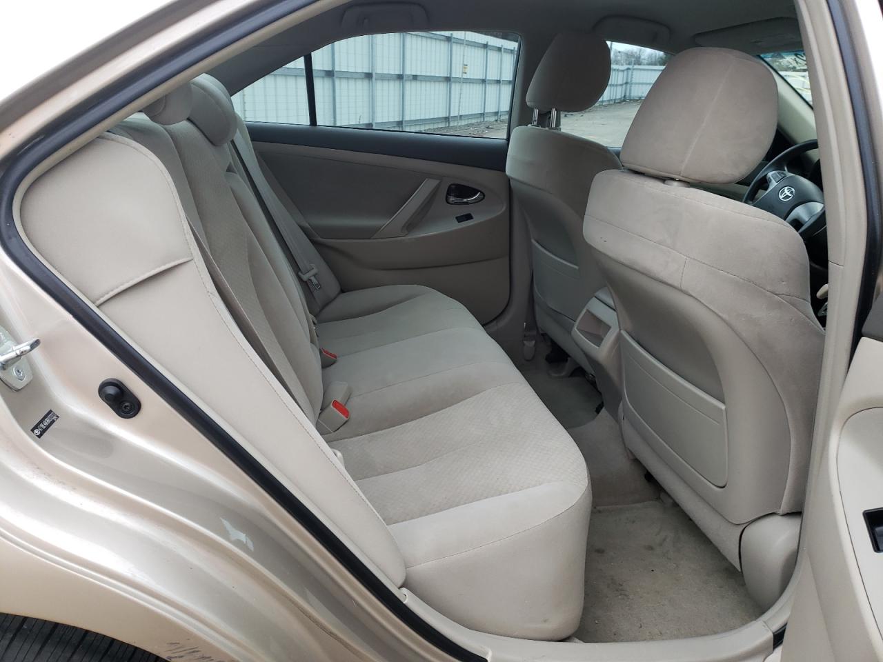 Photo 6 from auction – 2009 TOYOTA CAMRY BASE with VIN 4T1BE46K89U333333