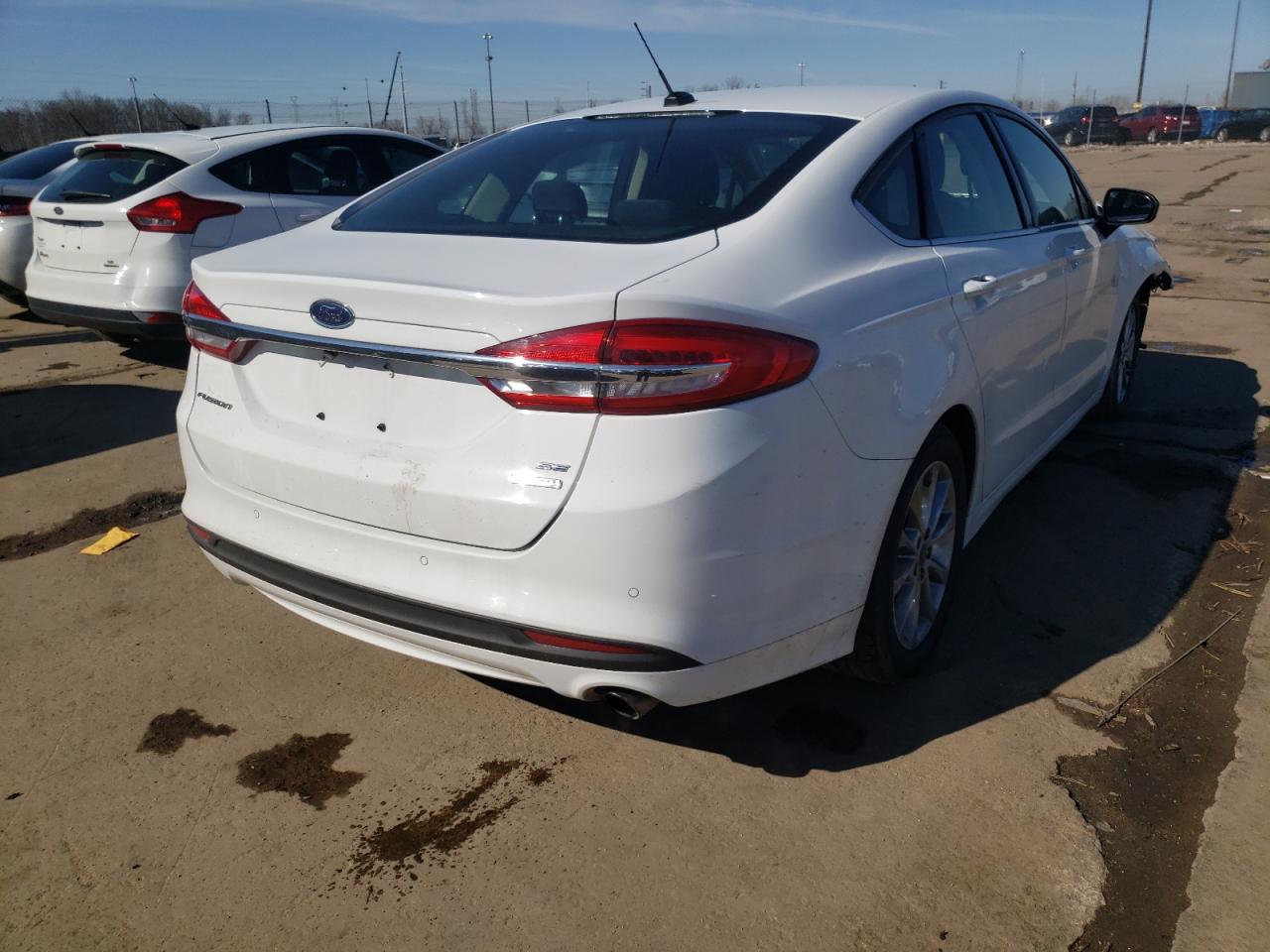 Photo 4 from auction – 2017 FORD FUSION SE with VIN 3FA6P0HD4HR391197