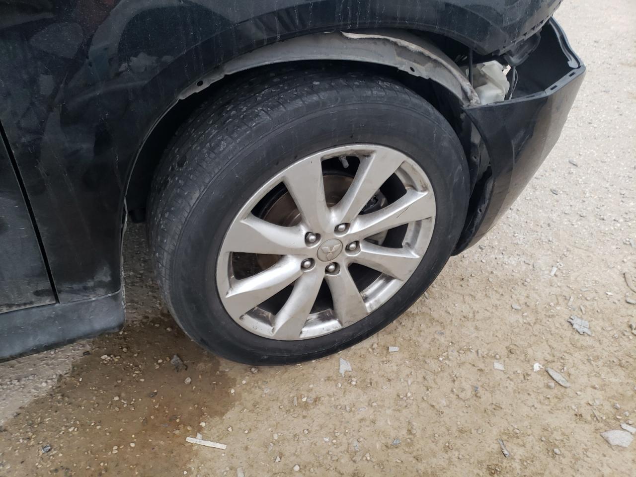 Photo 9 from auction – 2015 MITSUBISHI OUTLANDER with VIN 4A4AP3AU1FE021110