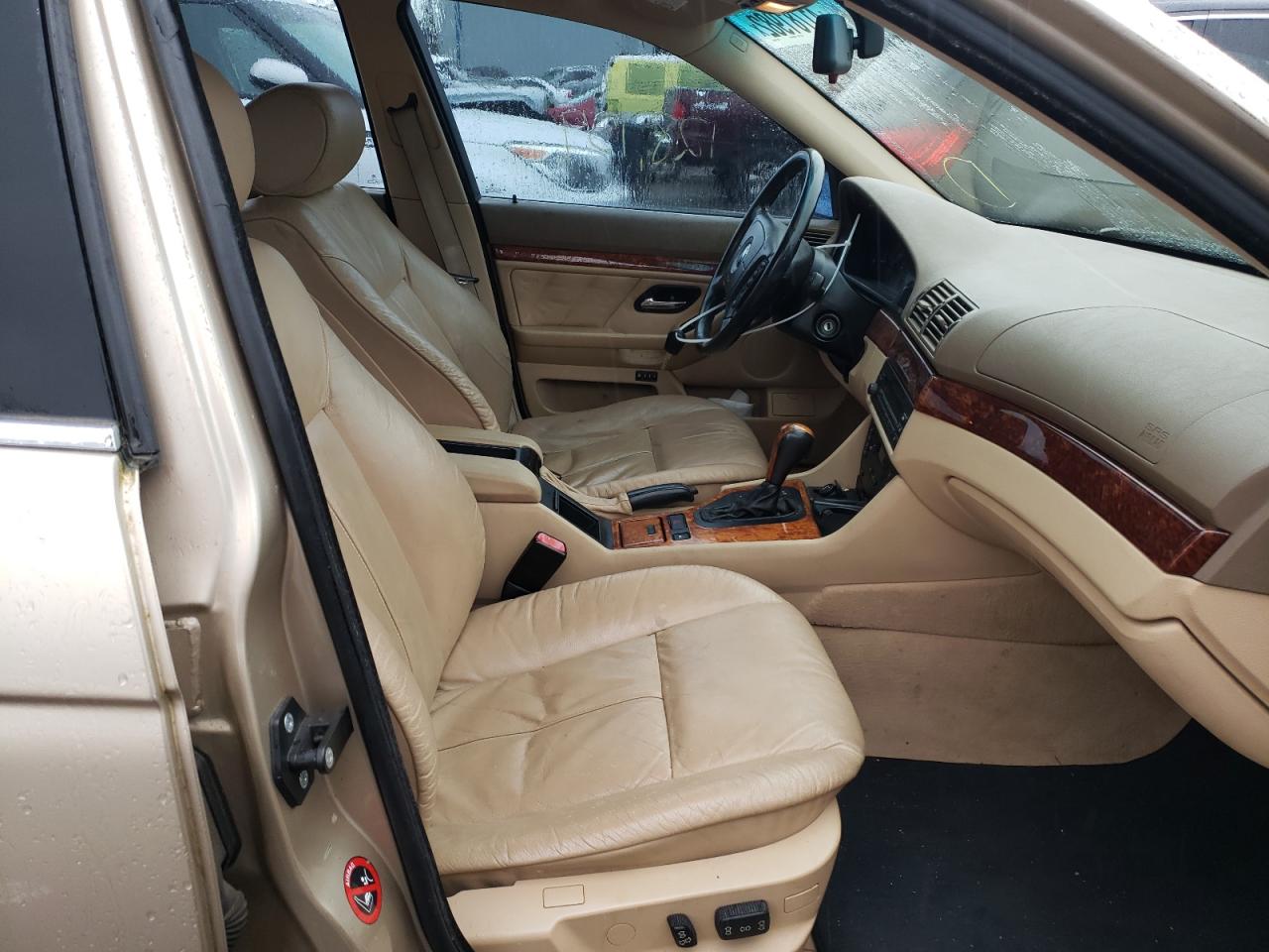 Photo 5 from auction – 1999 BMW 528 I AUTO with VIN WBADM6337XBY23499
