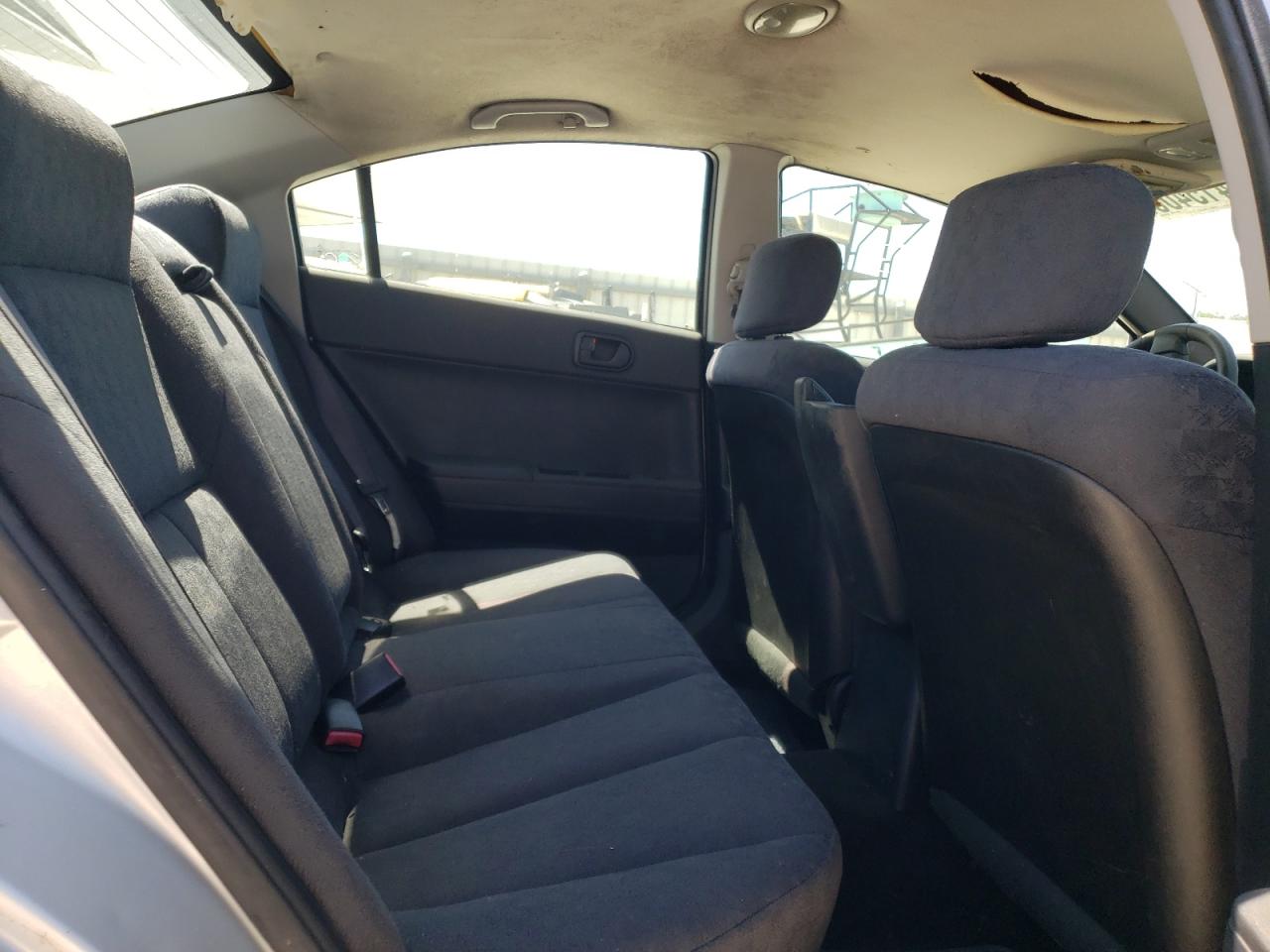 Photo 6 from auction – 2005 MITSUBISHI GALANT DE with VIN 4A3AB26F15E019833