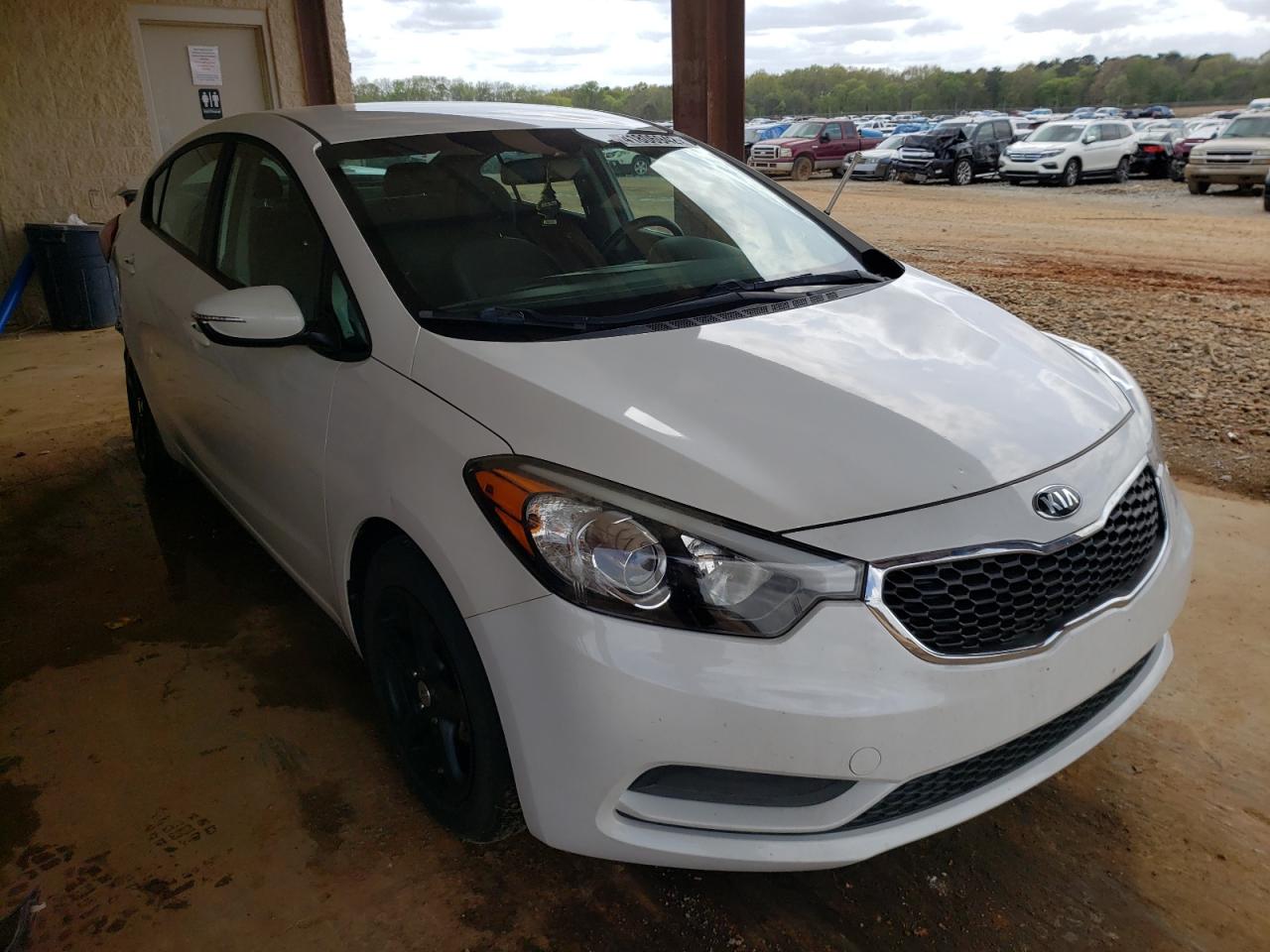 KIA FORTE LX 2016 with VIN KNAFX4A62G5572309 - Photo from auction