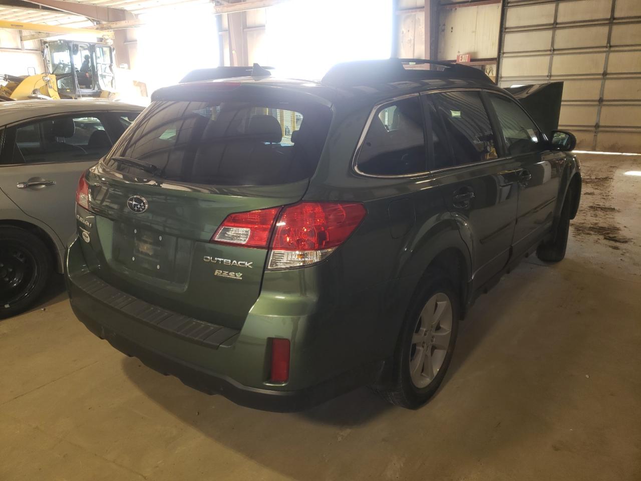 Photo 4 from auction – 2013 SUBARU OUTBACK 2. with VIN 4S4BRBHC9D3228684