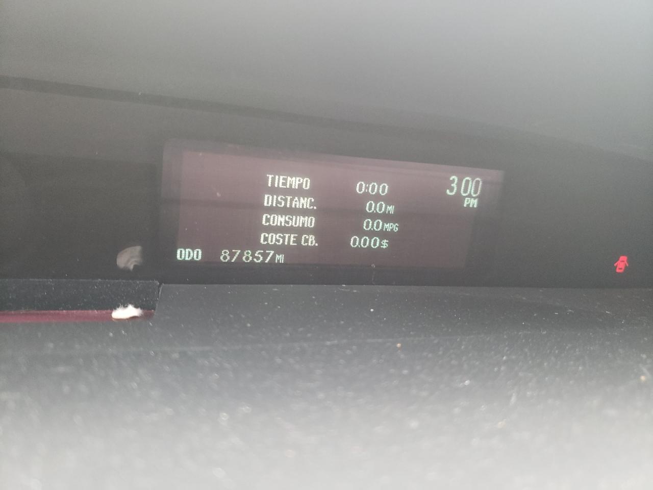 Photo 8 from auction – 2013 TOYOTA PRIUS with VIN JTDKN3DU6D1733307