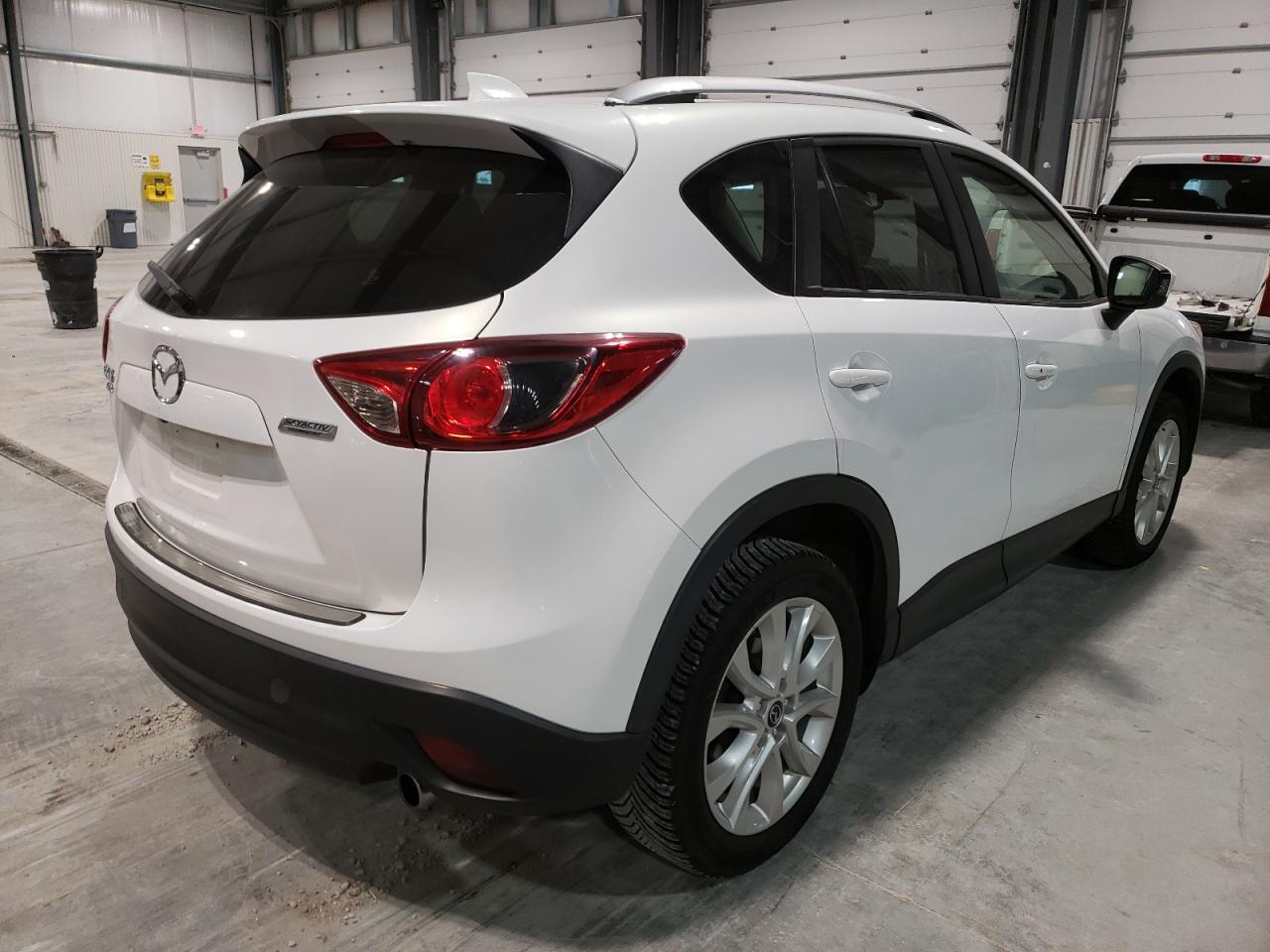 Photo 4 from auction – 2014 MAZDA CX-5 GT with VIN JM3KE4DY0E0365939