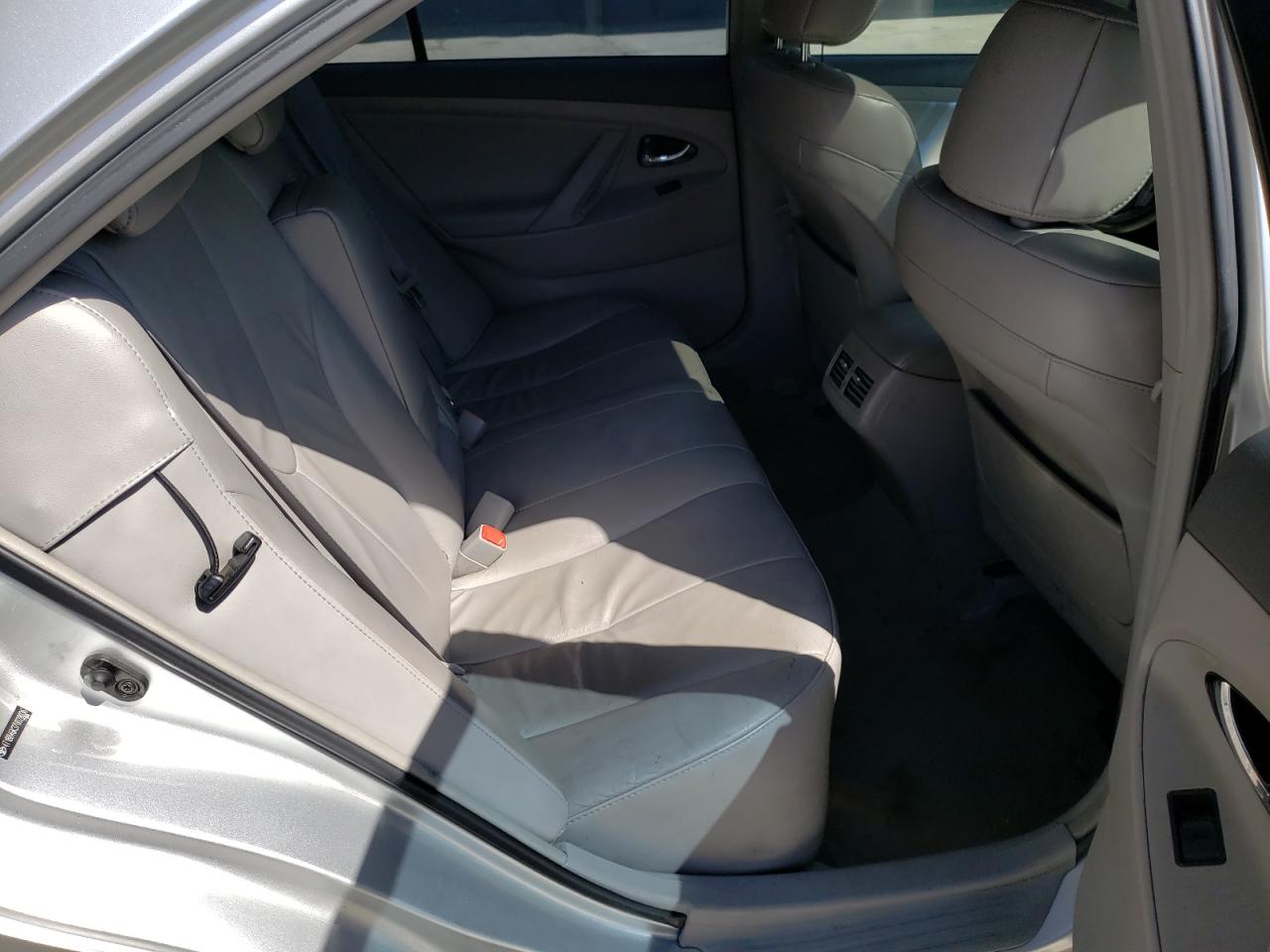 Photo 6 from auction – 2007 TOYOTA CAMRY HYBR with VIN 4T1BB46K37U028036