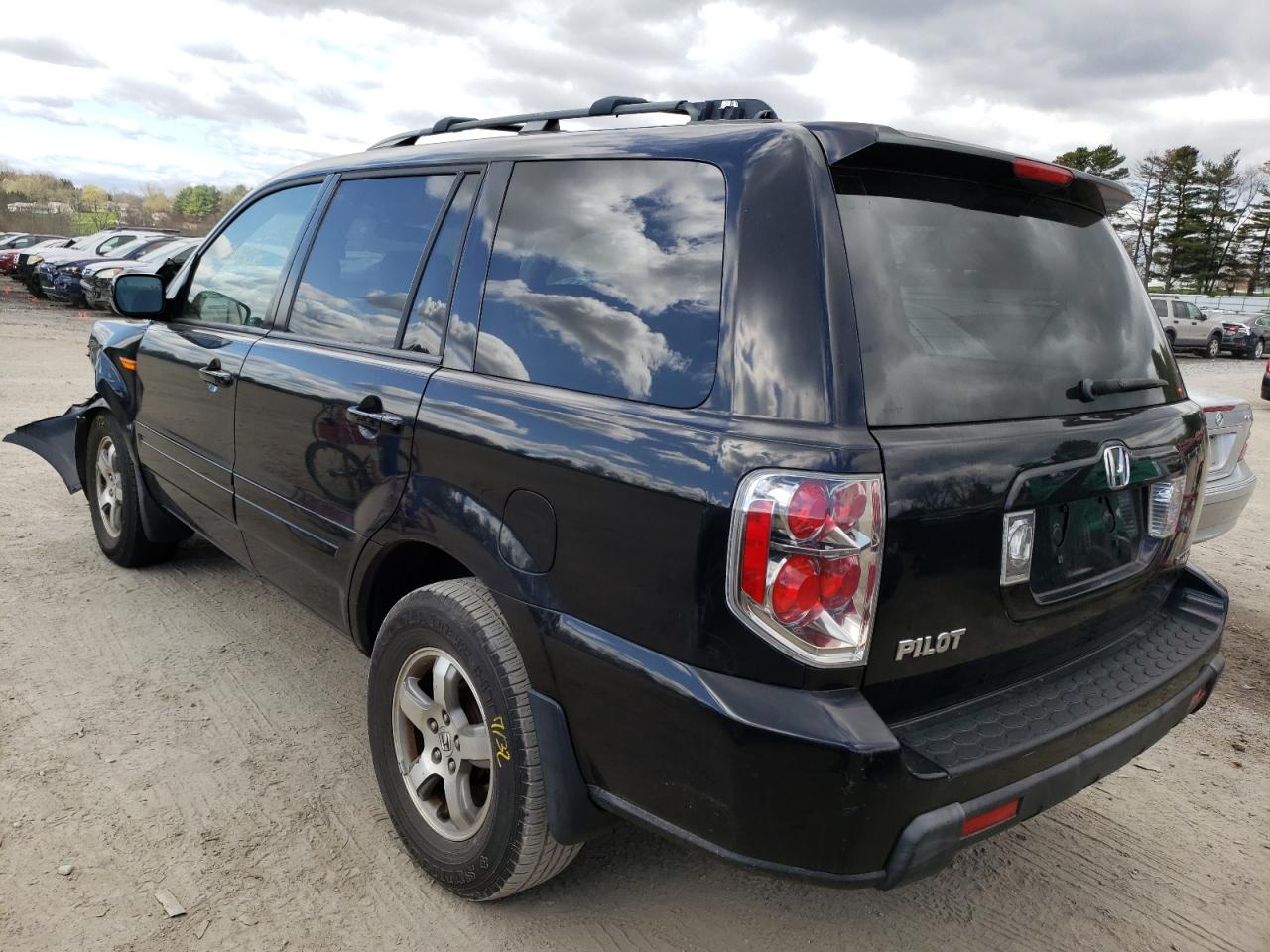 Photo 3 from auction – 2006 HONDA PILOT EX with VIN 2HKYF18456H539837