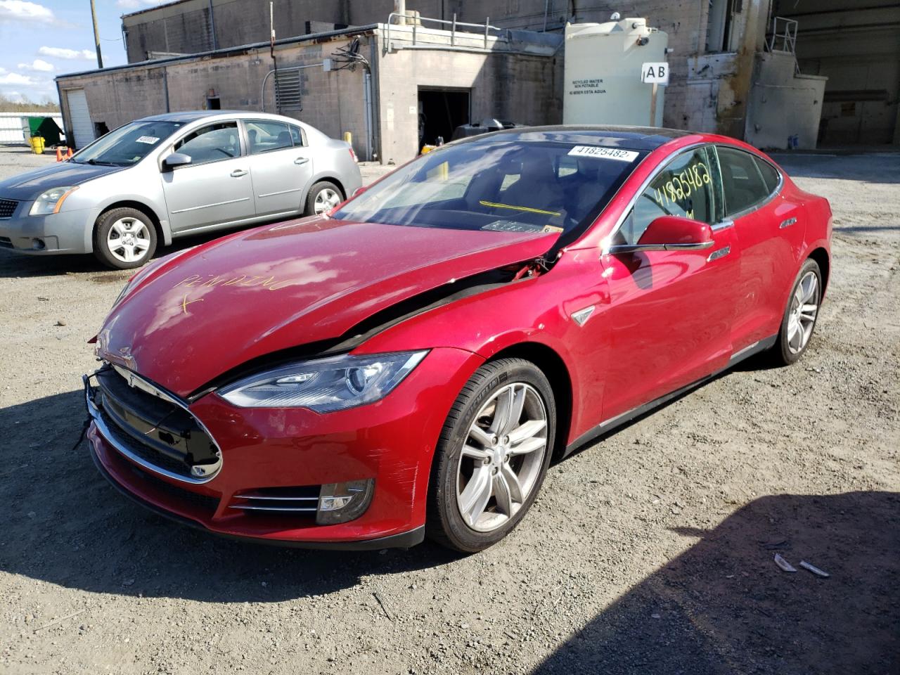 Photo 2 from auction – 2016 TESLA MODEL S with VIN 5YJSA1E27GF120931