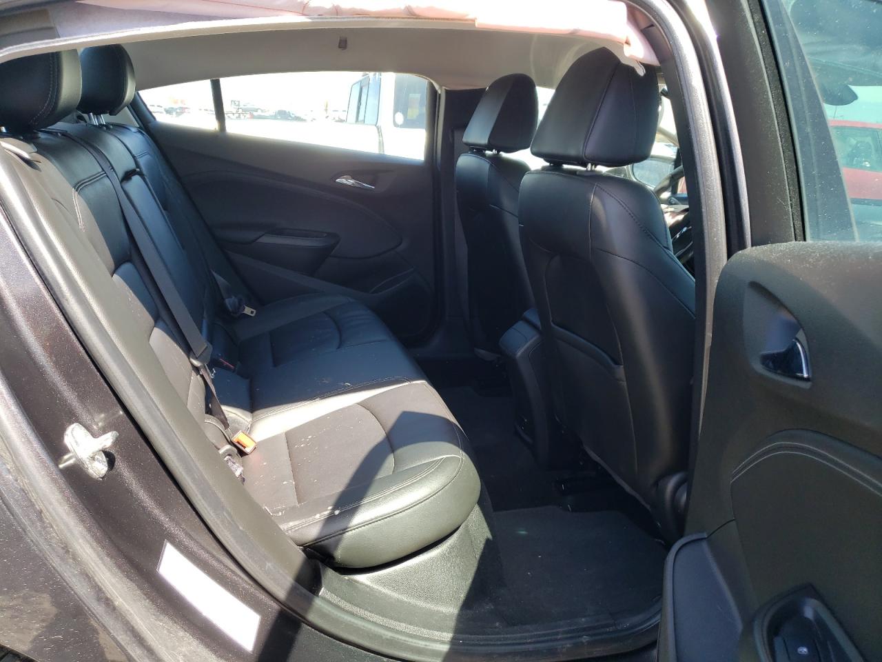 Photo 6 from auction – 2017 CHEVROLET CRUZE with VIN 1G1BF5SM7H7230716