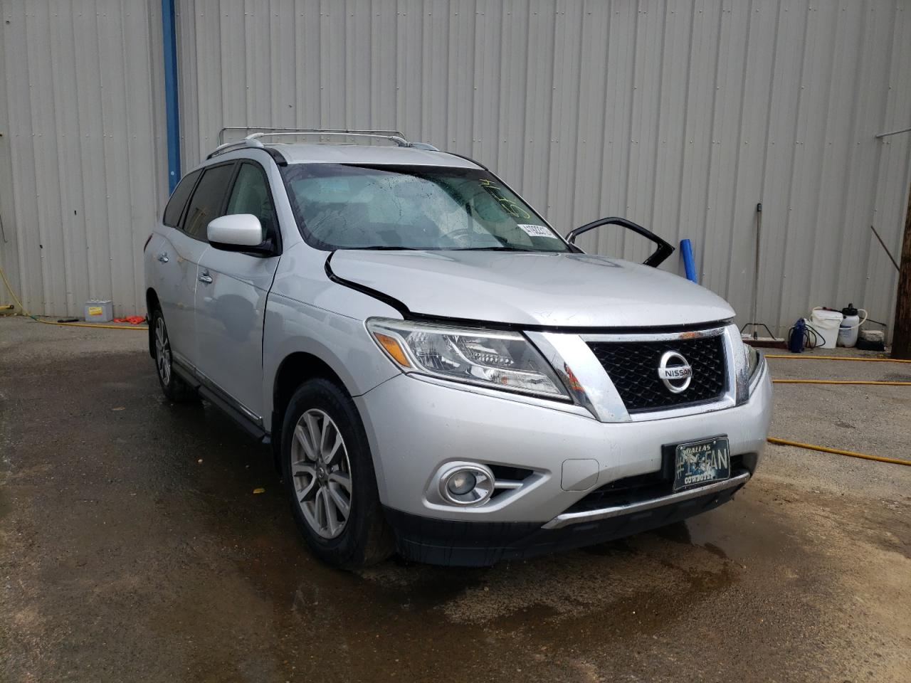 NISSAN PATHFINDER 2014 with VIN 5N1AR2MN1EC693187 - Photo from auction