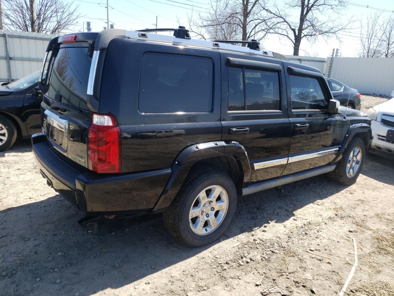 Photo 4 from auction – 2007 JEEP COMMANDER with VIN 1J8HG58P97C520650