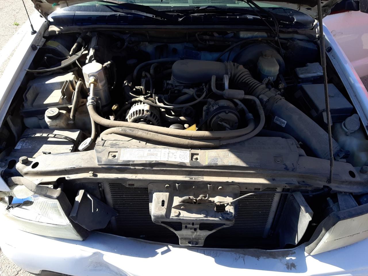 Photo 7 from auction – 2001 GMC SONOMA with VIN 1GTCS19W418147462