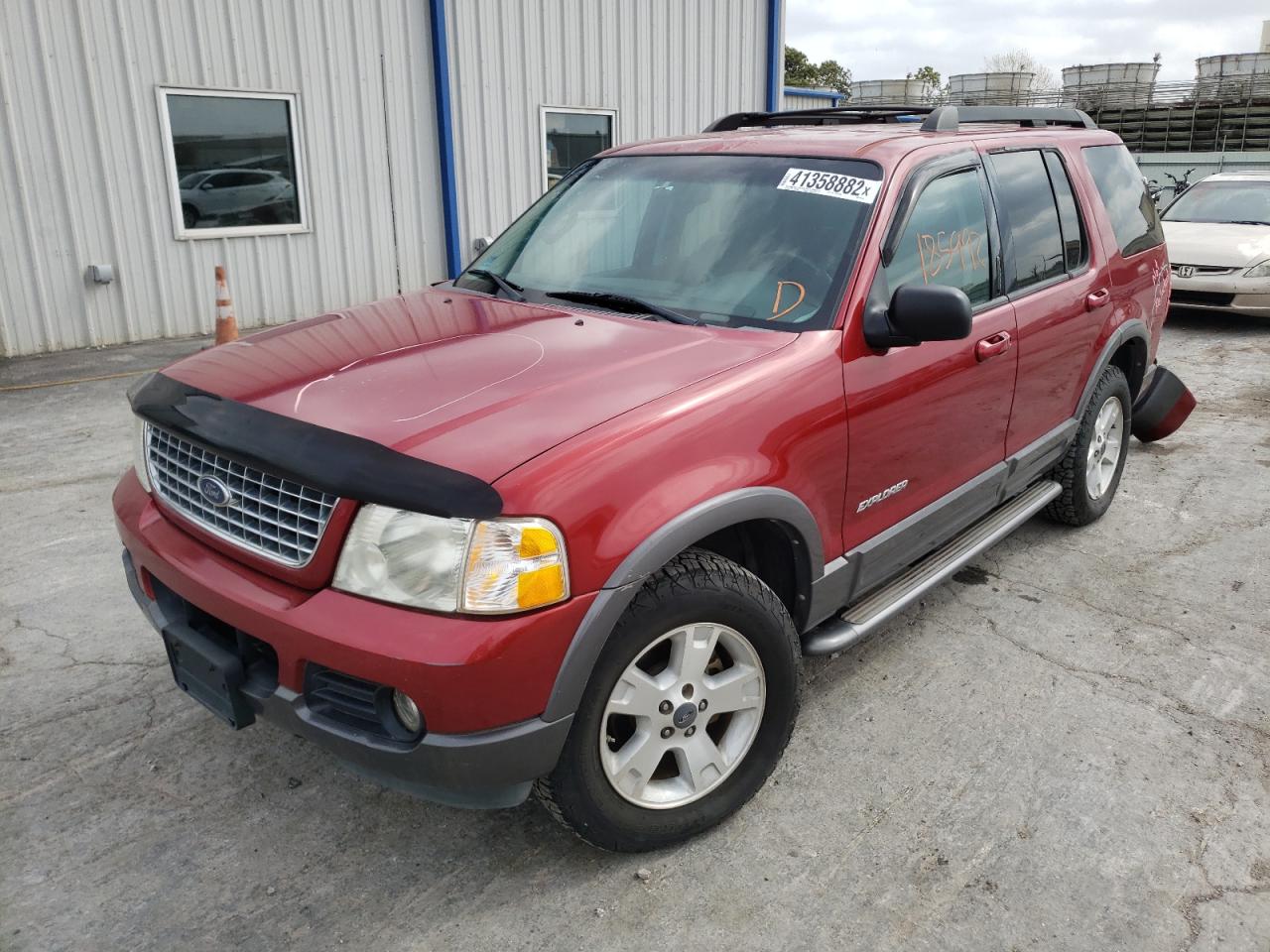Photo 2 from auction – 2005 FORD EXPLORER X with VIN 1FMZU73W55ZA05794