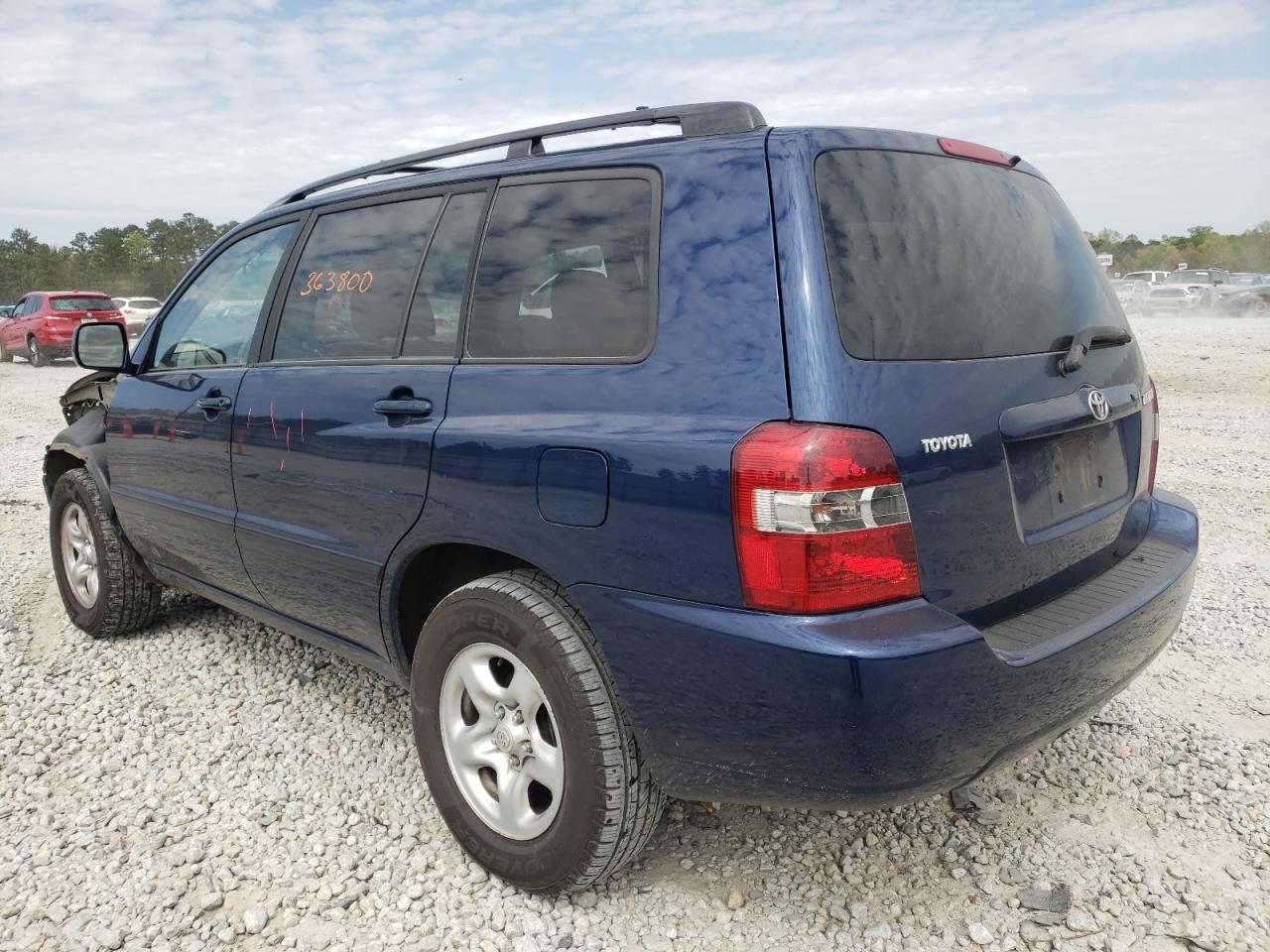 Photo 3 from auction – 2004 TOYOTA HIGHLANDER with VIN JTEGD21A840080235