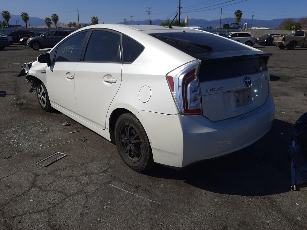 Photo 3 from auction – 2014 TOYOTA PRIUS with VIN JTDKN3DUXE0376592